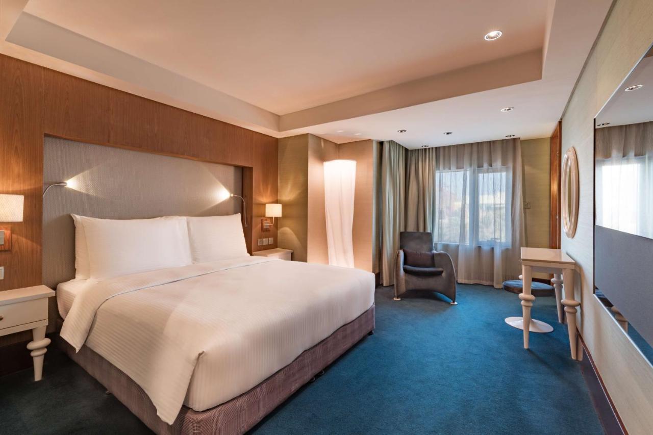 Radisson Blu Hotel, Kuwait Κουβέιτ Εξωτερικό φωτογραφία Deluxe Room