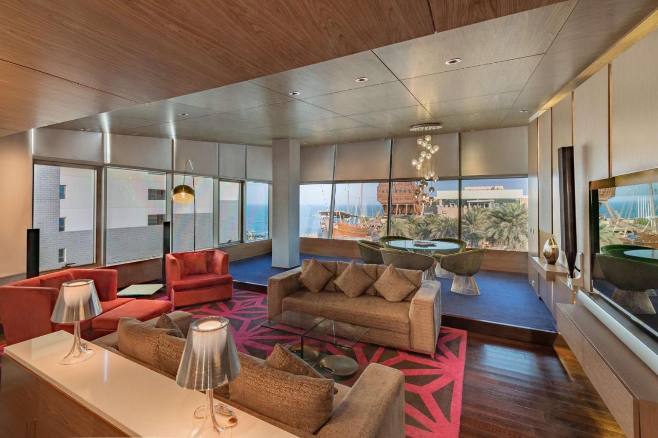 Radisson Blu Hotel, Kuwait Κουβέιτ Εξωτερικό φωτογραφία The W Suite